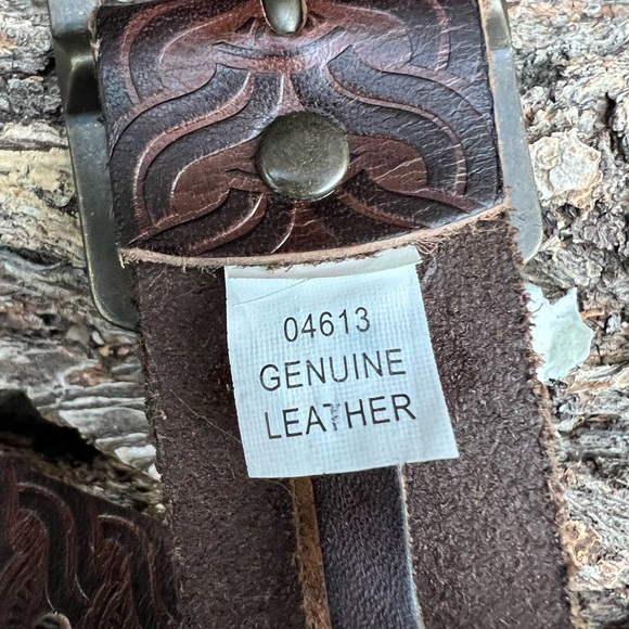 Mossimo Supply Co. Leather Belt - Picture 6 of 6